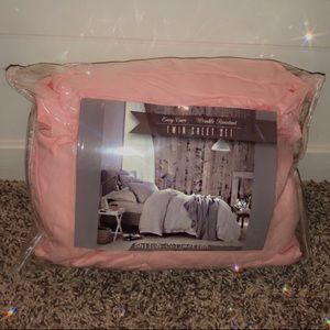 Beautiful Pink Twin Bed Sheets 🎀